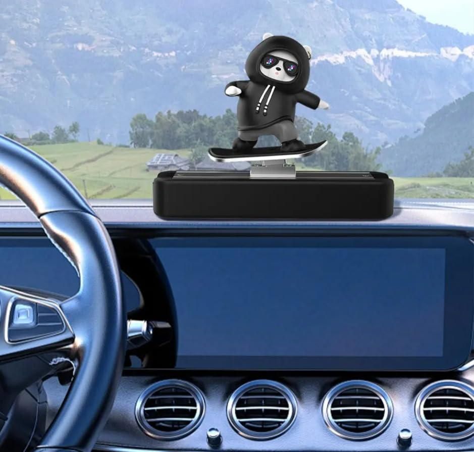 Car Dashboard Skater Bear™